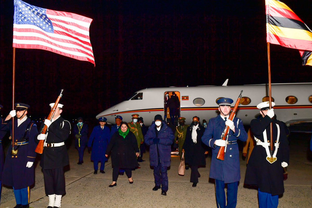 Museveni arrives in DC